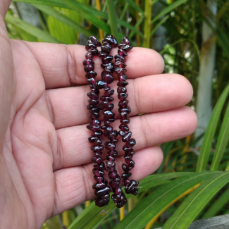 Natural Garnet Chips Bracelet