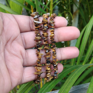 Natural Tiger Eye Chips Bracelet