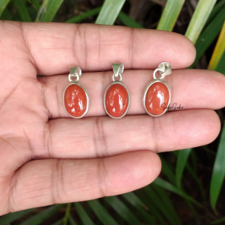 Natural Red Jasper Pendant in Sterling Silver 925